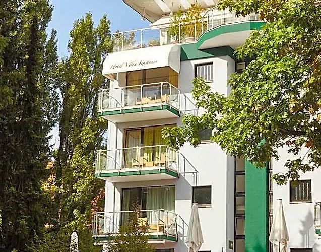 Bernstein Hotel Villa Kastania